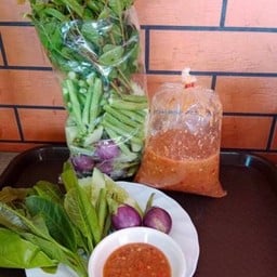 ชุดน้ำพริกกะปิผักสด