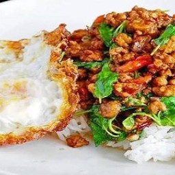 ข้าวกะเพราหมูสับ