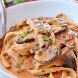 พาสต้าบอสไคโอล่า Pasta Boscaiola