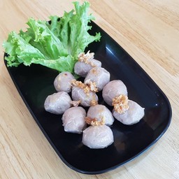 ลูกชิ้นลวก