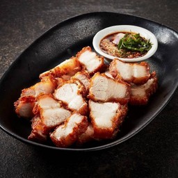 หมูสามชั้นทอดน้ำปลา