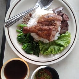 โจ้ โคตรเตี๋ยวเป็ด
