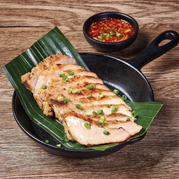 หมูย่างแจ่วหอม