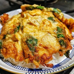 ข้าว+ไข่เจียวหมูสับใบกะเพรา