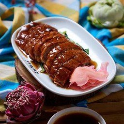ร้าน Tidbit - เป็ดย่างครึ่งตัว