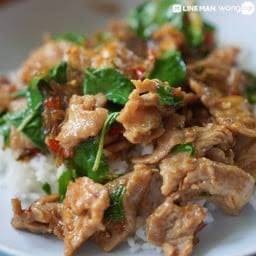 กระเพาหมูนุ่มเป็นกับข้าว