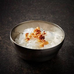 เส้นบุก