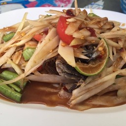 ส้มตำปูปลาร้า นัวคักๆ