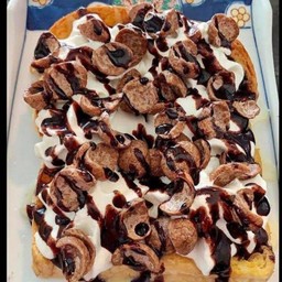 ปังปิงเนย+วิปครีม+โกโก้ครัน+ราดช๊อคโกแลต