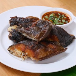 ปลาดุกทอด