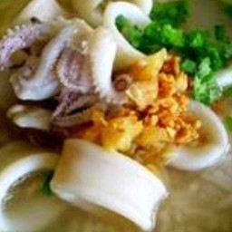 ข้าวต้มปลาหมึก