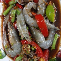 ตำกุ้งสด