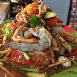 ตำกระท้อนกุ้งสดปลาร้า