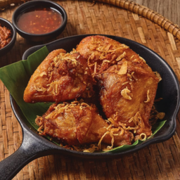 ไก่ทอดริมโขง(4 ชิ้น)