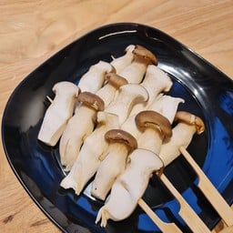จัดจ้านGrillbar หม่าล่าปิ้งย่างเสียบไม้ โครงการGolden8 เทศบาล8