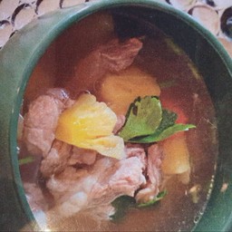 ซี่โครงหมูต้มจืดสับปะรด