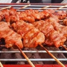 แพท ข้าวเหนียวหมูปิ้ง