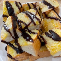 ปังปิ้งราดชอคโกแลต