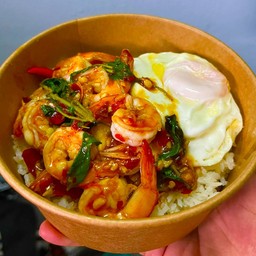 ข้าวกะเพากุ้งไข่ดาว