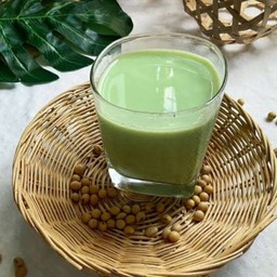 น้ำเต้าหู้ชาเขียว