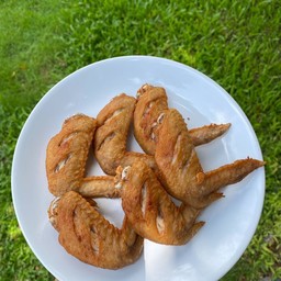 ปีกไก่ทอดน้ำปลา (กับข้าว)