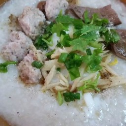 โจ๊กหมูตับ