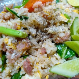 ข้าวผัดแหนม