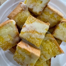 ปังปิ้งเนยนม