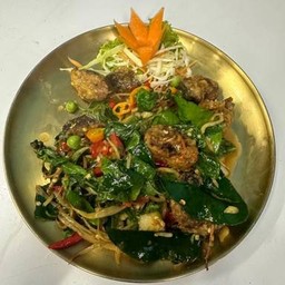 ผัดเผ็ดปลาช่อน