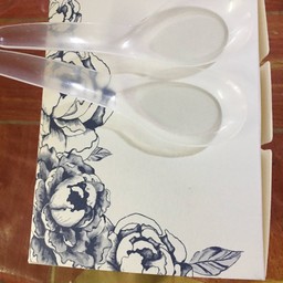 กล่องใส่อาหาร