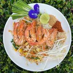 ผัดไทกุ้งสด