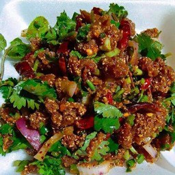 ก้อยเนื้อดิบ