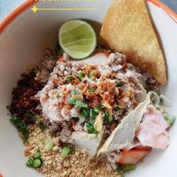 ก๋วยเตี๋ยวต้มยำแห้ง