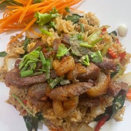 ข้าวผัดเนื้อเค็ม