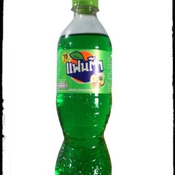 น้ำเขียว แฟนต้า