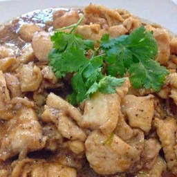 หมูกระเทียม