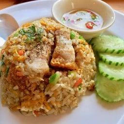 ร้านสถานีตามสั่ง