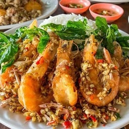 ุ้กุ้งคั่วพริกเกลือราดข้าว