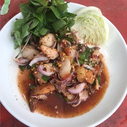 น้ำตกคอหมู