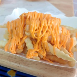 เฟรนช์ฟรายส์ราดชีส ไซส์ L