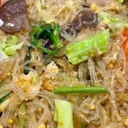 วุ้นเส้นผัดไข่