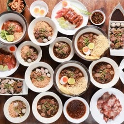 ก๋วยเตี๋ยวเรือเลอรส สาขาบางแวก บางแวก