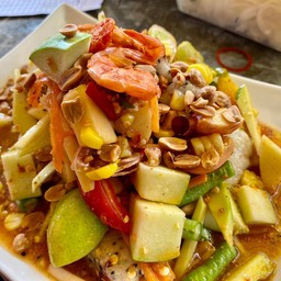 ส้มตำไทยผลไม้