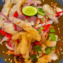 ยำเล็บมือนาง