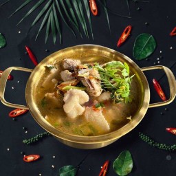 ต้มไก่ใบมะขาม