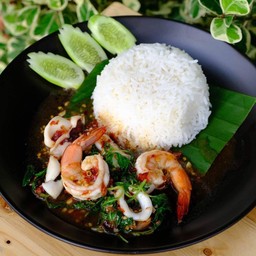 ข้าวกะเพราทะเล