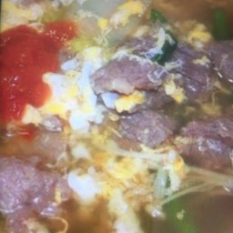 สุกี้น้ำหมูชิ้น แถม น้ำดื่มคริสตัล 600 ml.