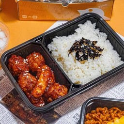 La Rose (ลาโรช คาเฟ่)