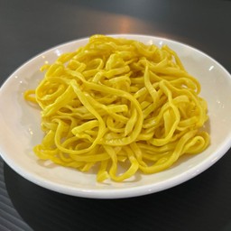 เส้นข้าวซอยลวก แผ่นละ