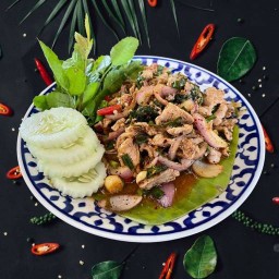 น้ำตกหมู